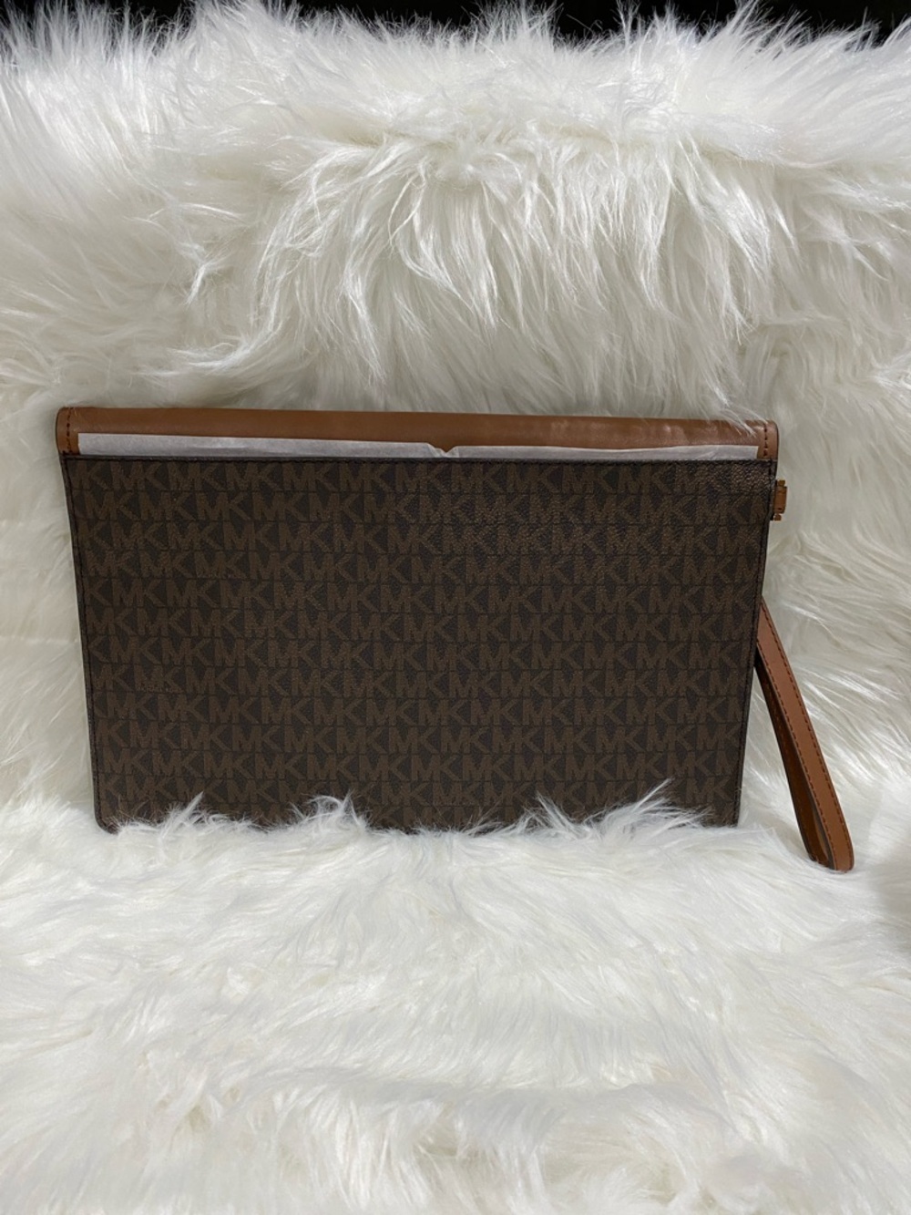 3 piece set: Michael Kors Brown Monogram Tote with Matching clutch and crossbody - Picture 6 of 14